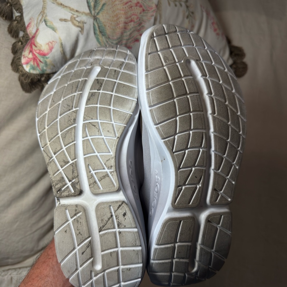 OOFOS Gray and Green Men's Slip-On Sneakers - Picture 4 of 4